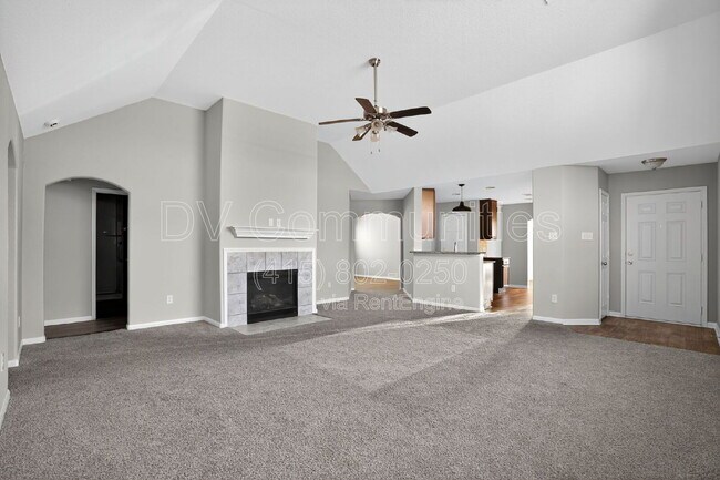 Building Photo - 18506 W Hardy Rd