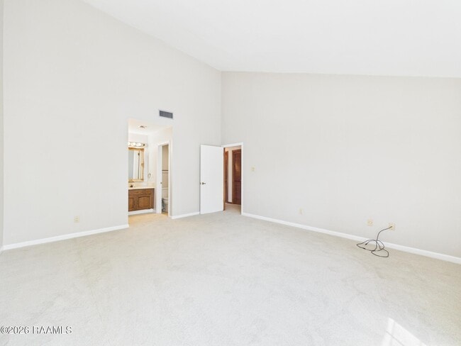 Building Photo - 604 Briargate Cir