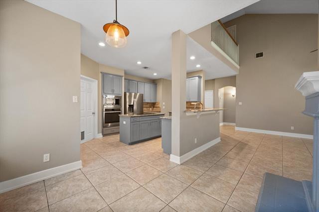 Building Photo - 2213 Laura Elizabeth Trail