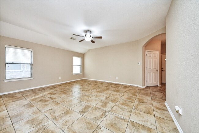 Building Photo - 11426 Ryan Manor Dr