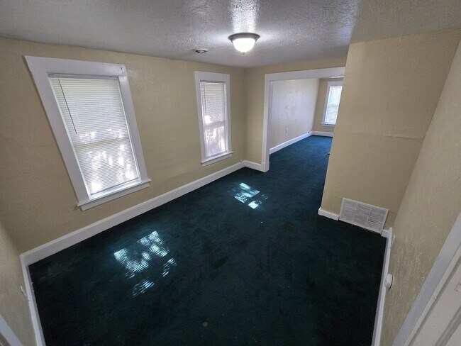Building Photo - 414-416 Walbridge