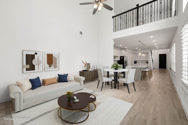 Building Photo - 997 Newport Crk Dr