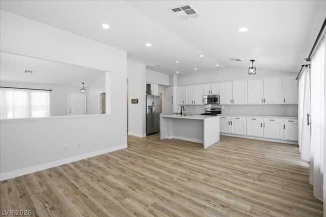 Building Photo - 9569 Teton Diablo Ave