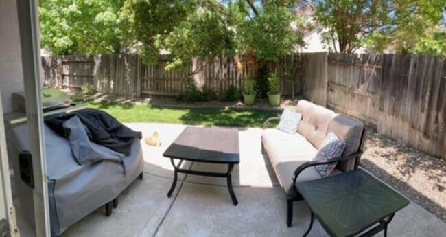 Building Photo - Stunning 4/2 Natomas Single Story!  PLEASE...