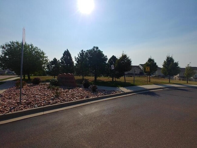 Building Photo - 8170 Elk River View