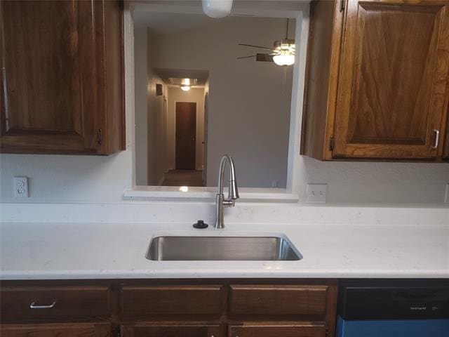 Building Photo - 331 Dogwood Dr