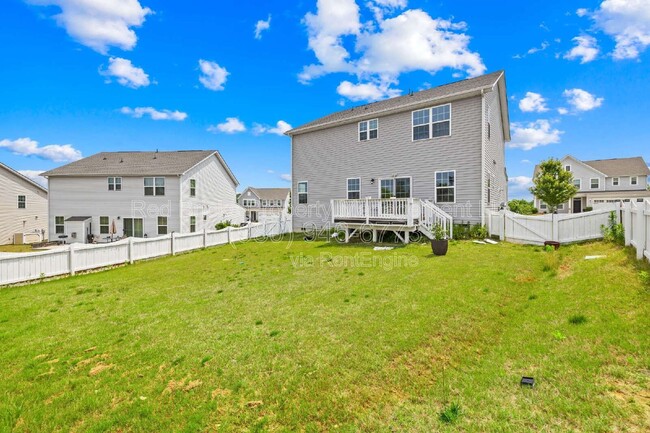 Building Photo - 7067 Waterwheel St SW
