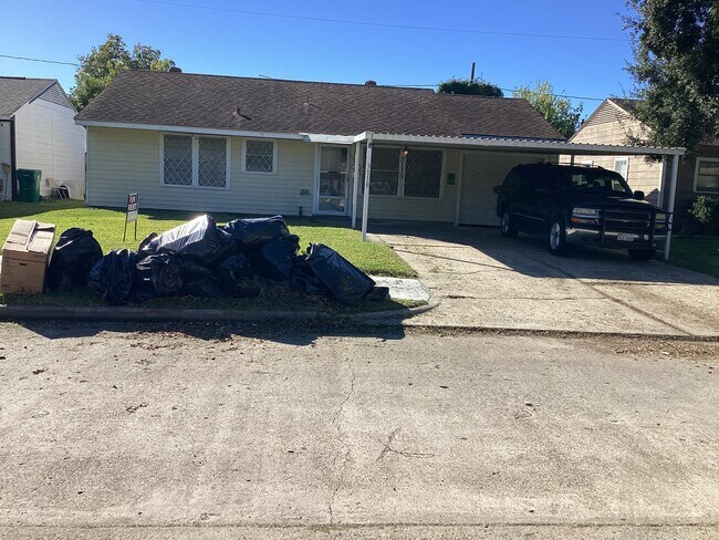 Building Photo - 3118 Grant St