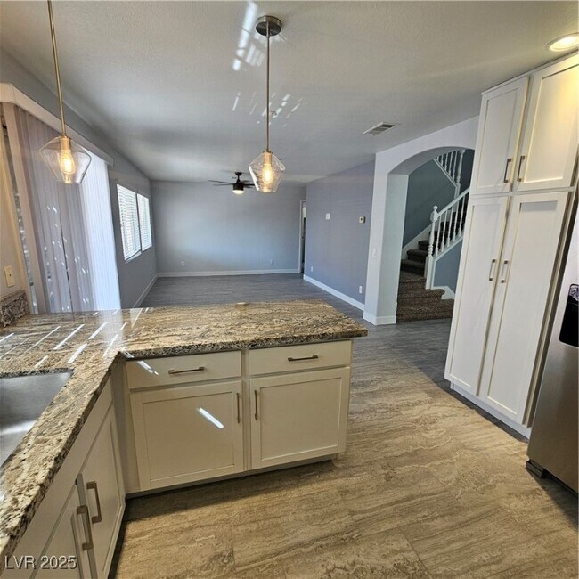 Building Photo - 7809 Faith Ct