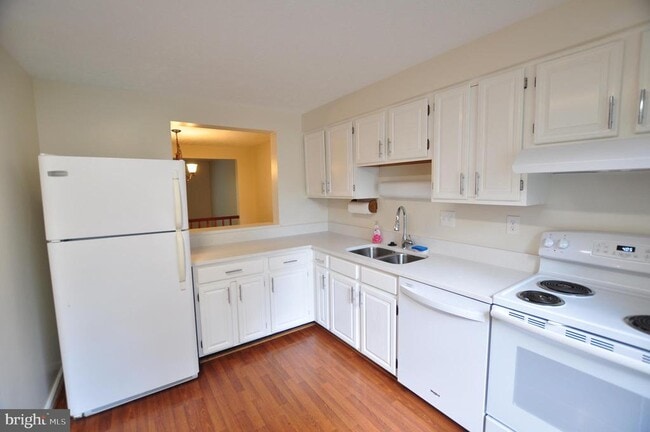 Building Photo - 17404 Founders Mill Dr