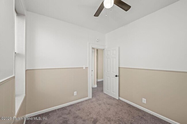 Building Photo - 37 Avon Pl