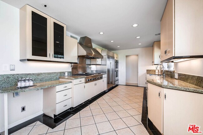 Building Photo - 9656 Lawlen Way
