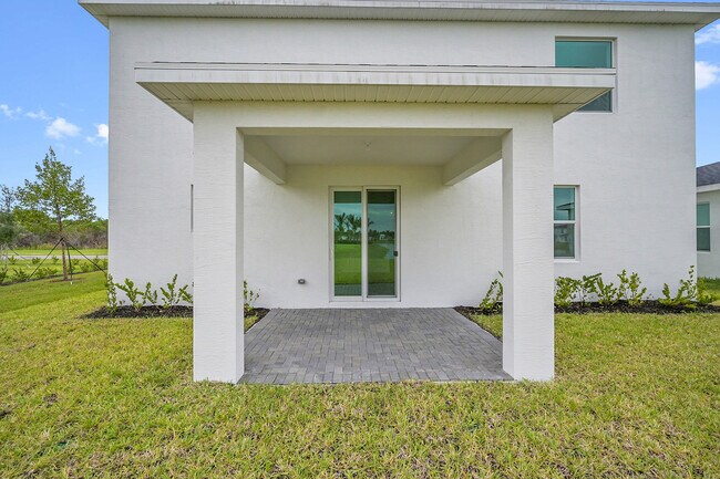 Building Photo - 6433 Cedar Pl