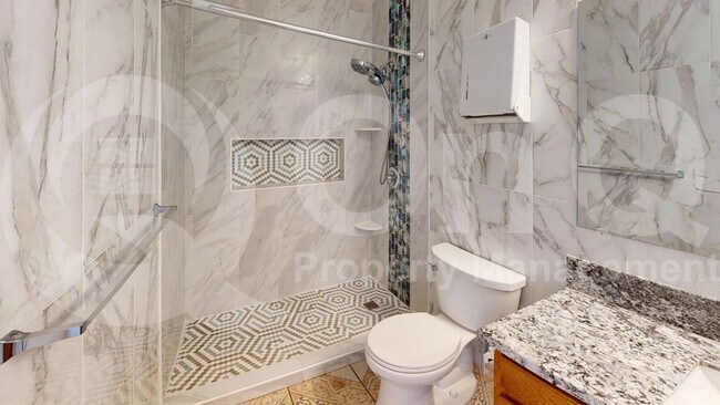 Building Photo - 2152 W Burlwood Way