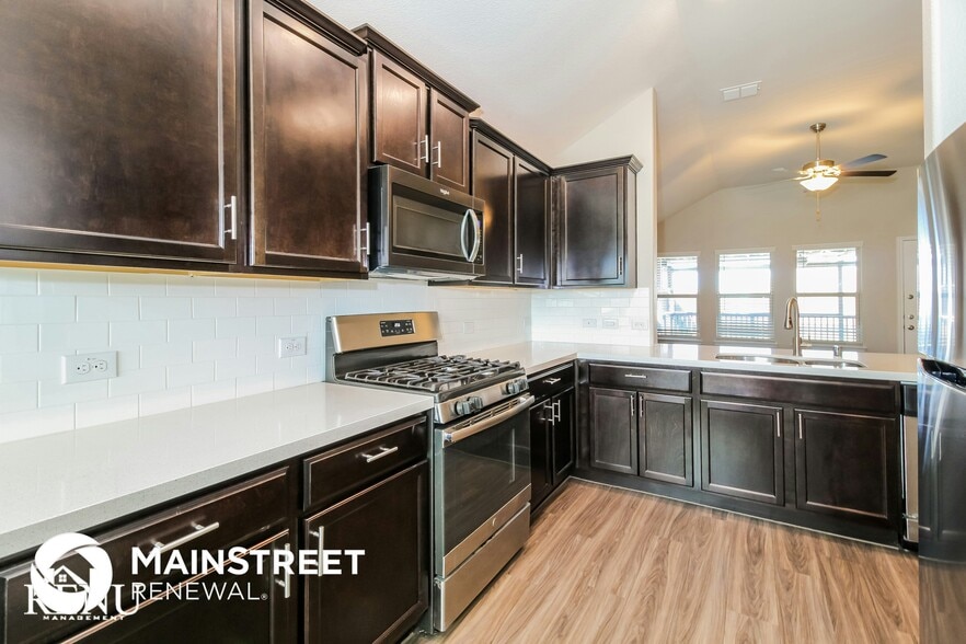 Building Photo - 416 Pollyann Trl