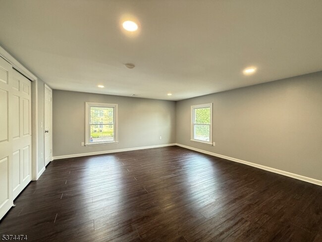 Building Photo - 274 US-202