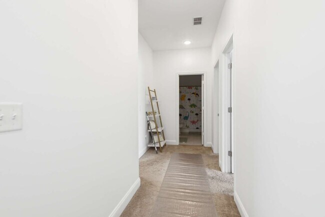 Building Photo - 254 Gulledge St