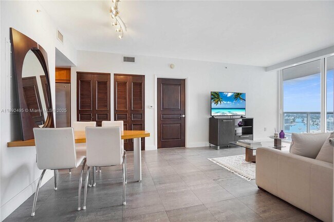 Building Photo - 6365 Collins Ave