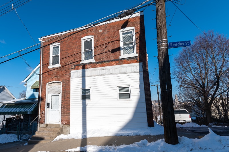 Building Photo - 217 Kaercher St