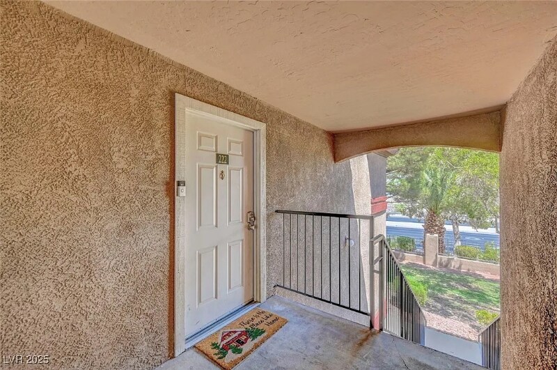 Building Photo - 231 W Horizon Ridge Pkwy