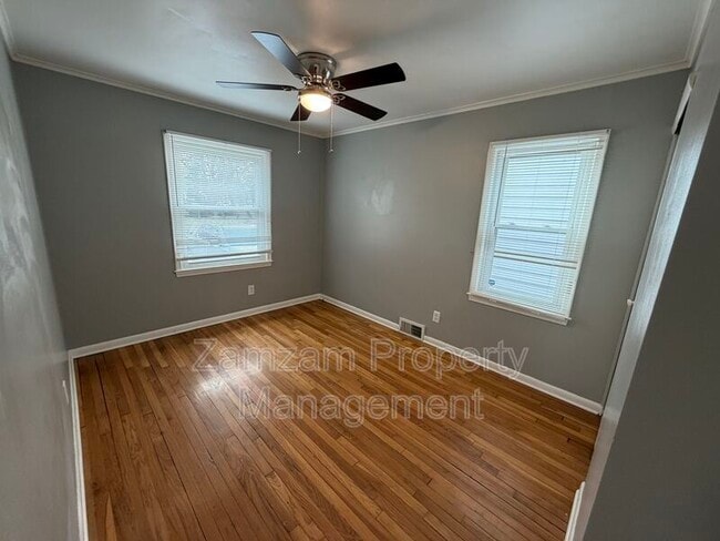 Building Photo - 8085 Stephens Rd