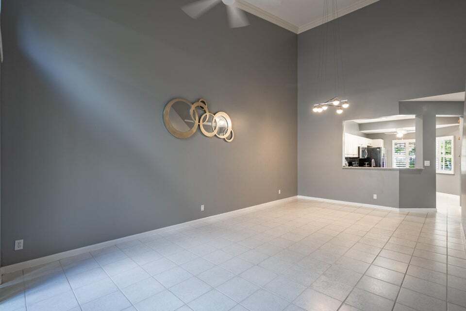 Building Photo - 5661 NW 125th Ave