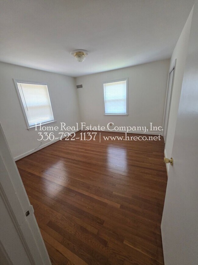 Building Photo - 1601 W Northwest Blvd
