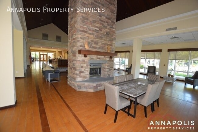 Building Photo - 2711 Summers Ridge Dr