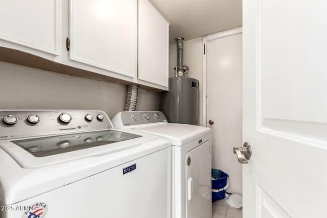 Building Photo - 7713 E Vista Dr