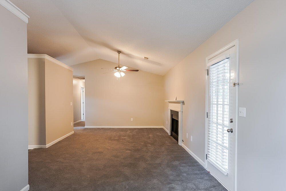 Building Photo - 76 Villa Rosa Dr