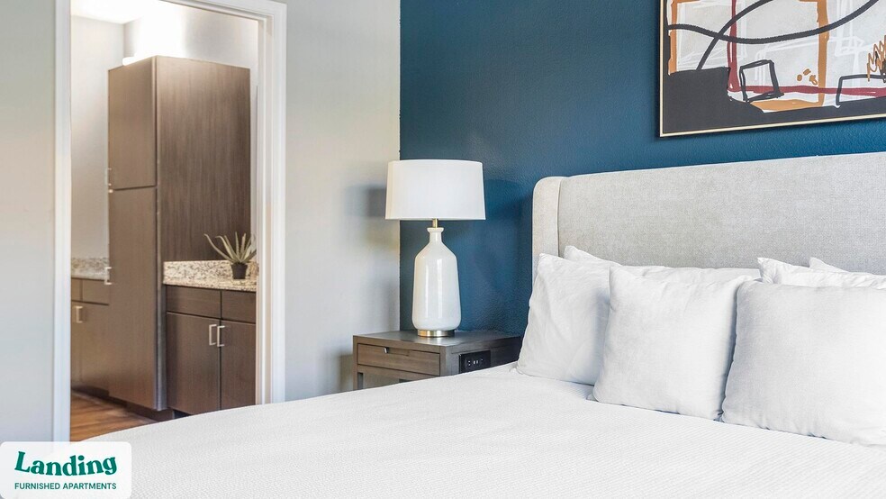 Building Photo - 16346 Lydia Hill Dr