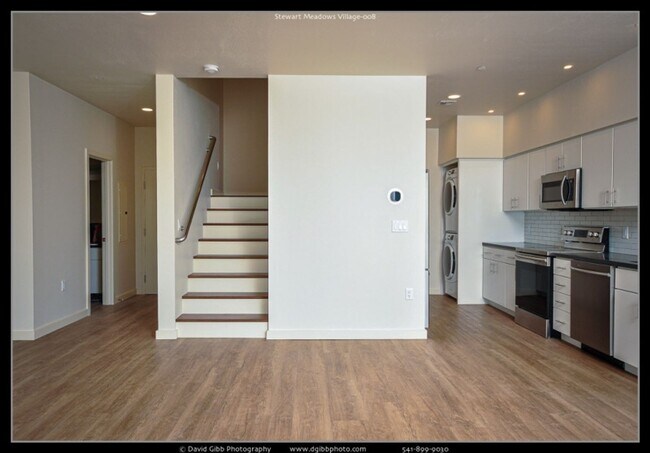 Building Photo - 1582 Myers Ln