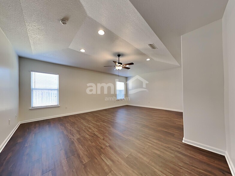 Building Photo - 1236 Nochaway Dr