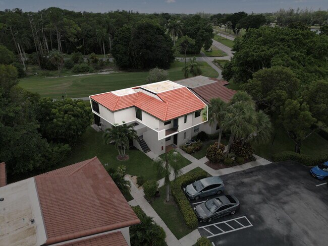 Building Photo - 21669 Tall Palm Cir