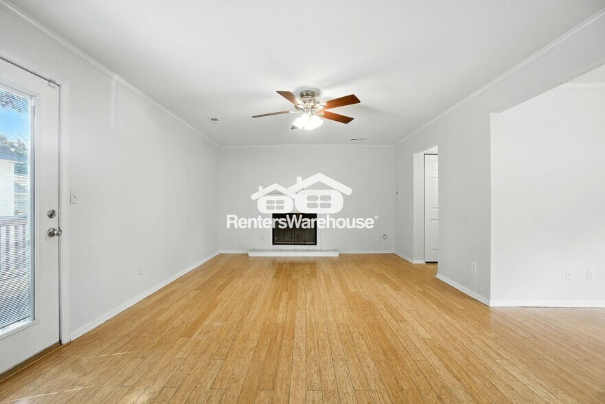 Building Photo - 5011 Jeanne St