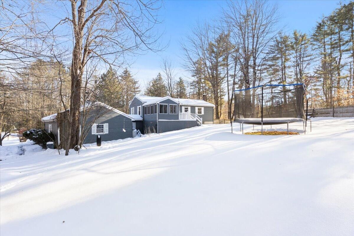 Huge backyard with playground equipment - 110 Albion Rd