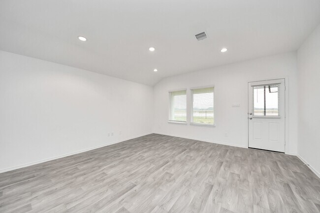 Building Photo - 1310 Bison View Ln