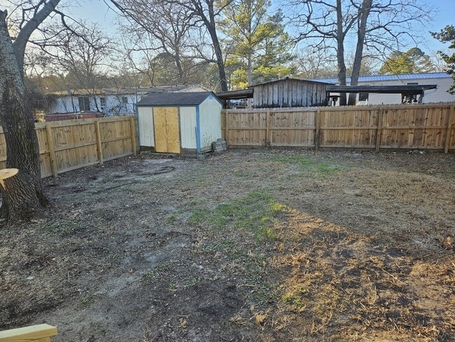 Building Photo - 4058 Nursery Rd