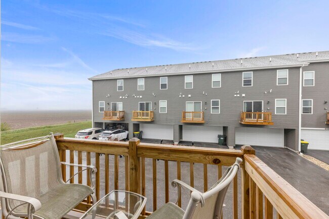 Building Photo - 846 Briar Gln Ct