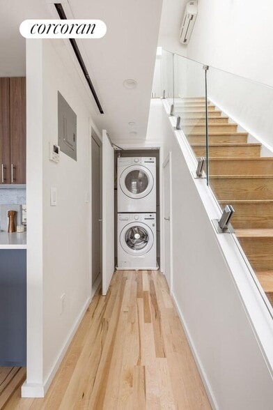 Building Photo - 1064 Hancock St