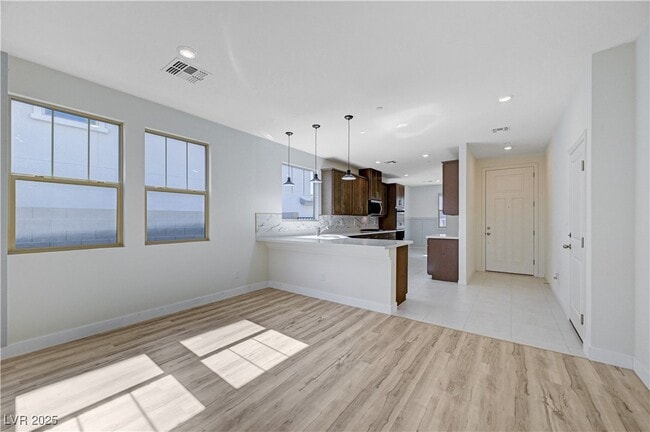 Building Photo - 12470 Madison Pk Pl