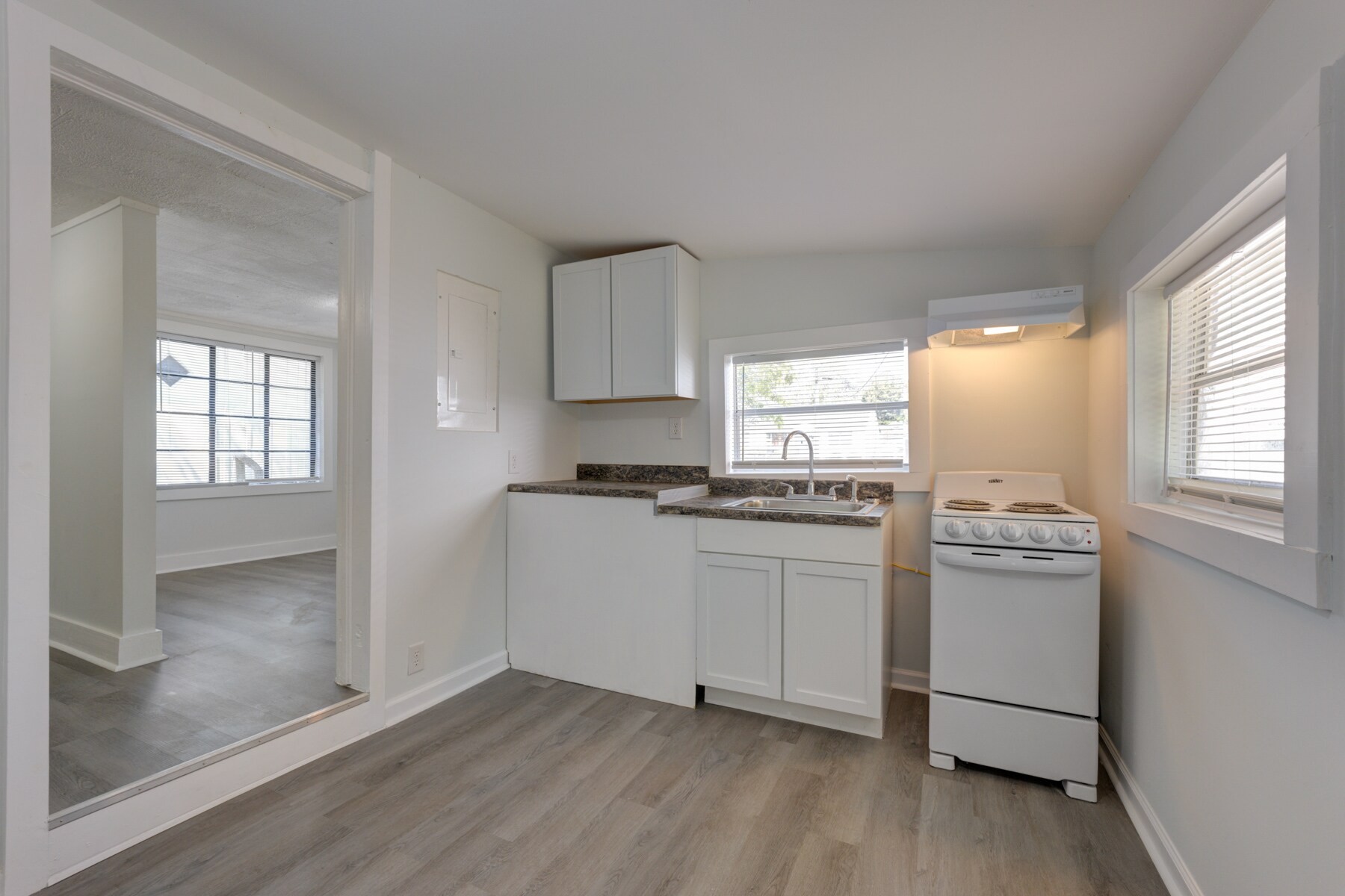 Kitchen - 1923 Calvert St