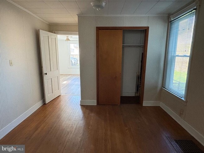 Building Photo - 50 E North St