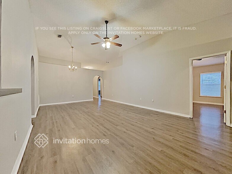 Building Photo - 19 Sterling Hill Dr