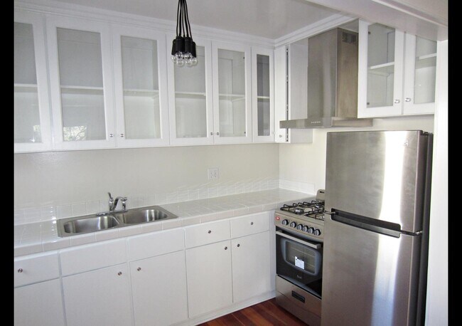 Building Photo - 205 Horizon Ave
