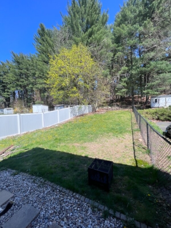 Building Photo - 73 Shawn Dr