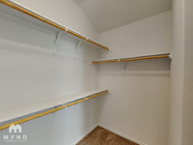 Building Photo - 345 Horsemint Way