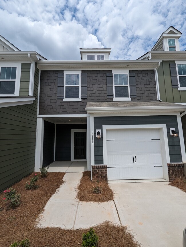 Building Photo - 2828 Trinity St