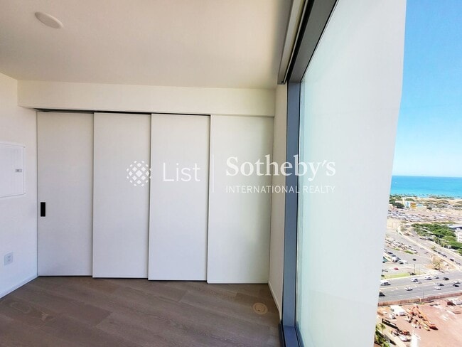 Building Photo - Koula #3303 | Honolulu, HI