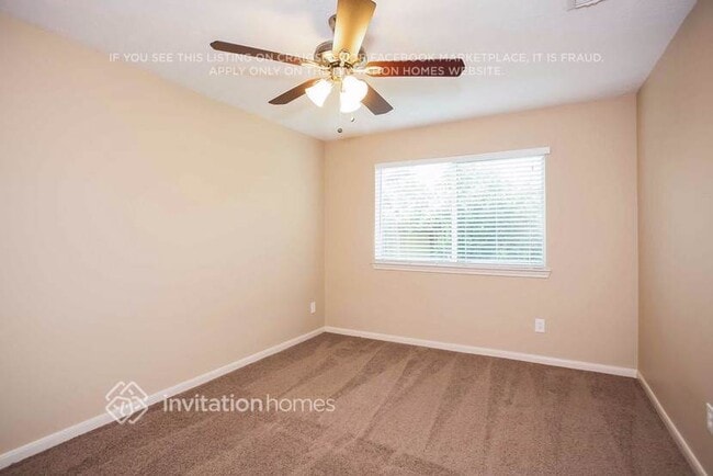 Building Photo - 12226 South Palm Lake Drive